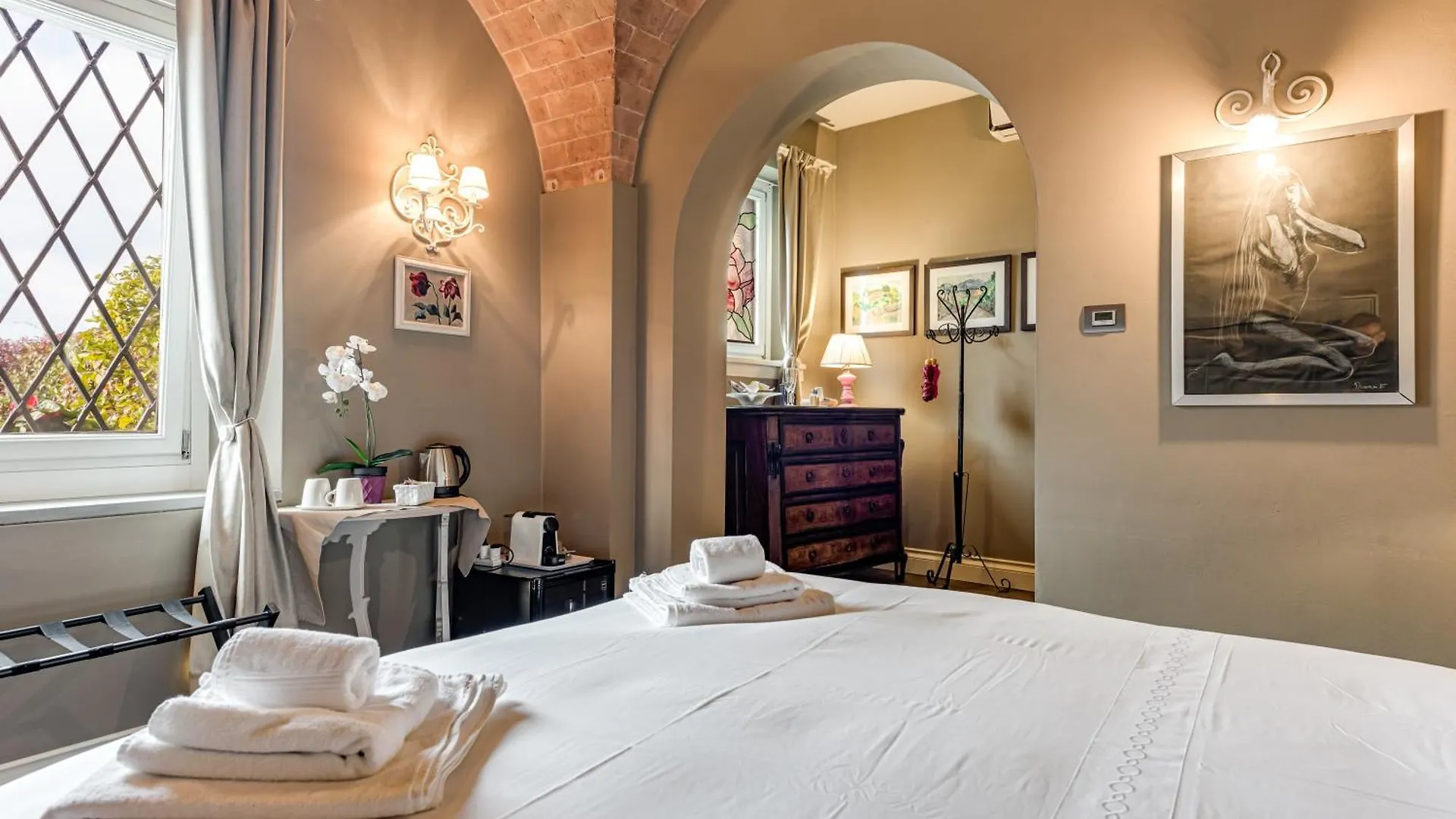 Pretty Suite Firenze Fiesole Floransa
